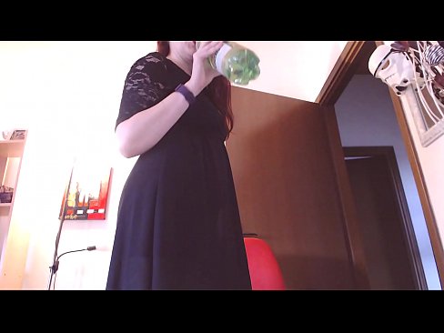 ❤️ Un escravo sumiso que adora as bragas sucias e deliciosas vese obrigado a masturbarse despois de ver este vídeo! Vídeo de sexo en % gl.mouthporn.ru %