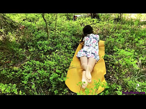 ❤️ Stranger on Tinder masturba a miña coña e fode apaixonadamente no bosque Vídeo de sexo en % gl.mouthporn.ru %